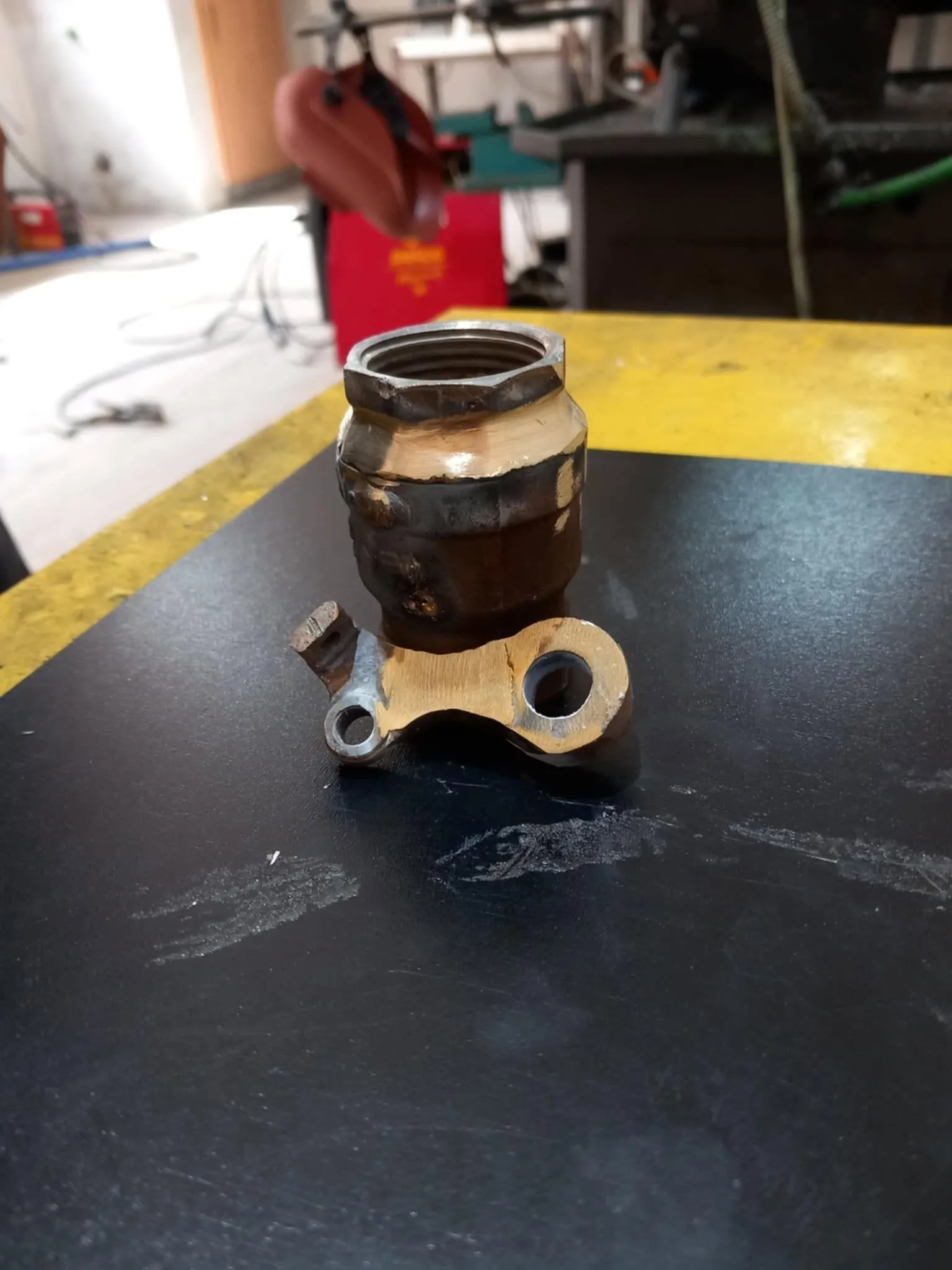 Reparacija mesinganih komponenti — slika 1 od 1